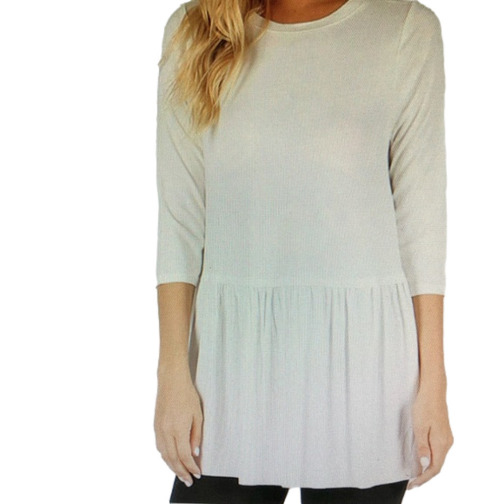 Cute and Super Soft Ruffled Bottom Top 3/4 Sleeves